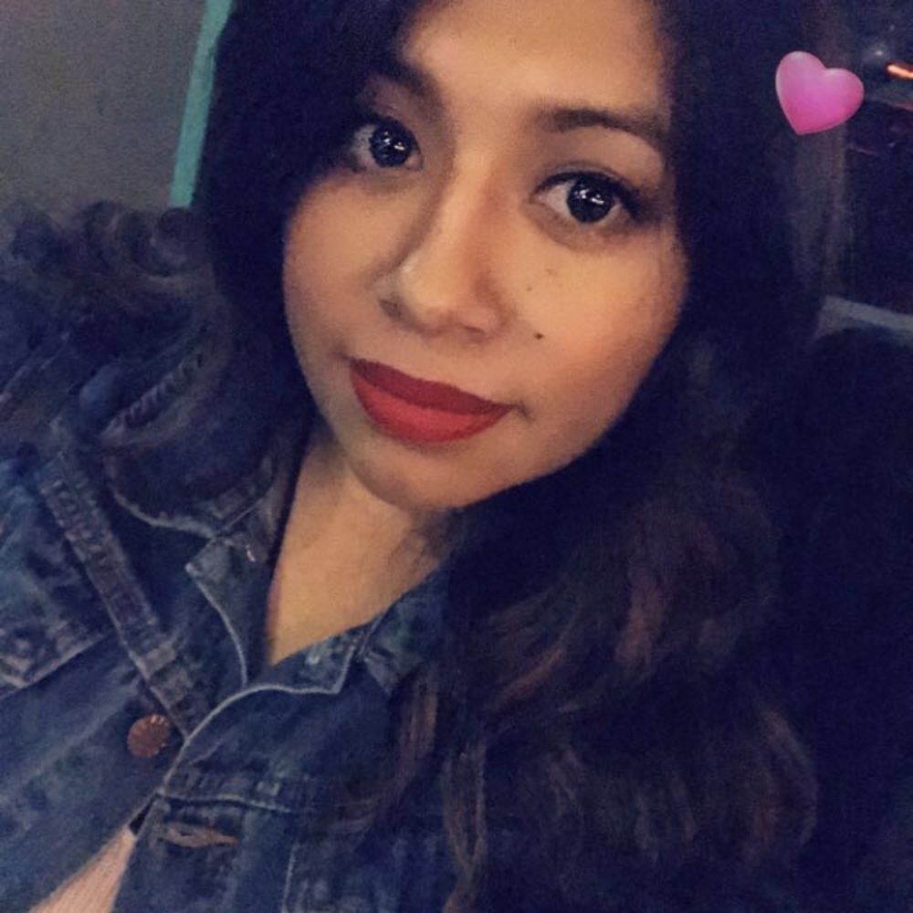 Meet your Posher, Dalia